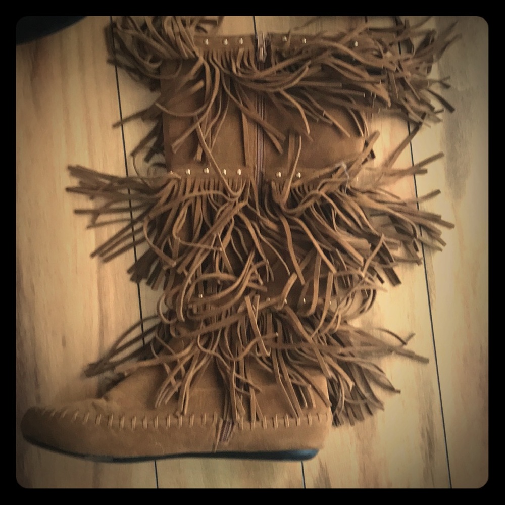 Fun fringe boot!